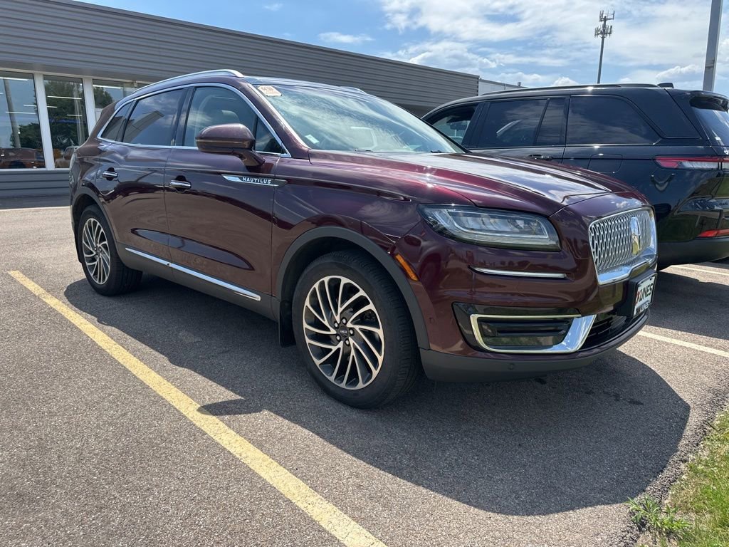 Used 2020 Lincoln Nautilus Reserve w/ Equipment Group 201A AWD/4WD image 8