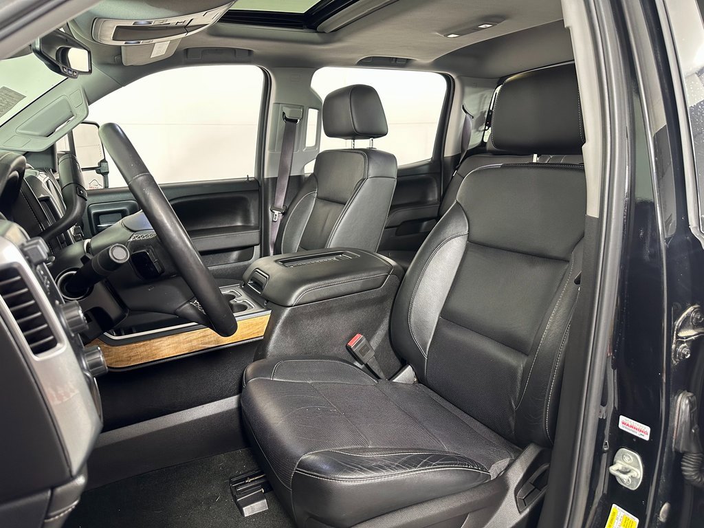 Used 2017 Chevrolet Silverado 1500 LTZ w/ LTZ Plus Package image 15