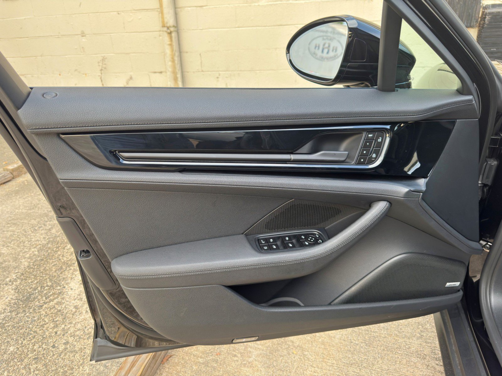 Used 2025 Porsche Panamera 4S AWD/4WD image 45