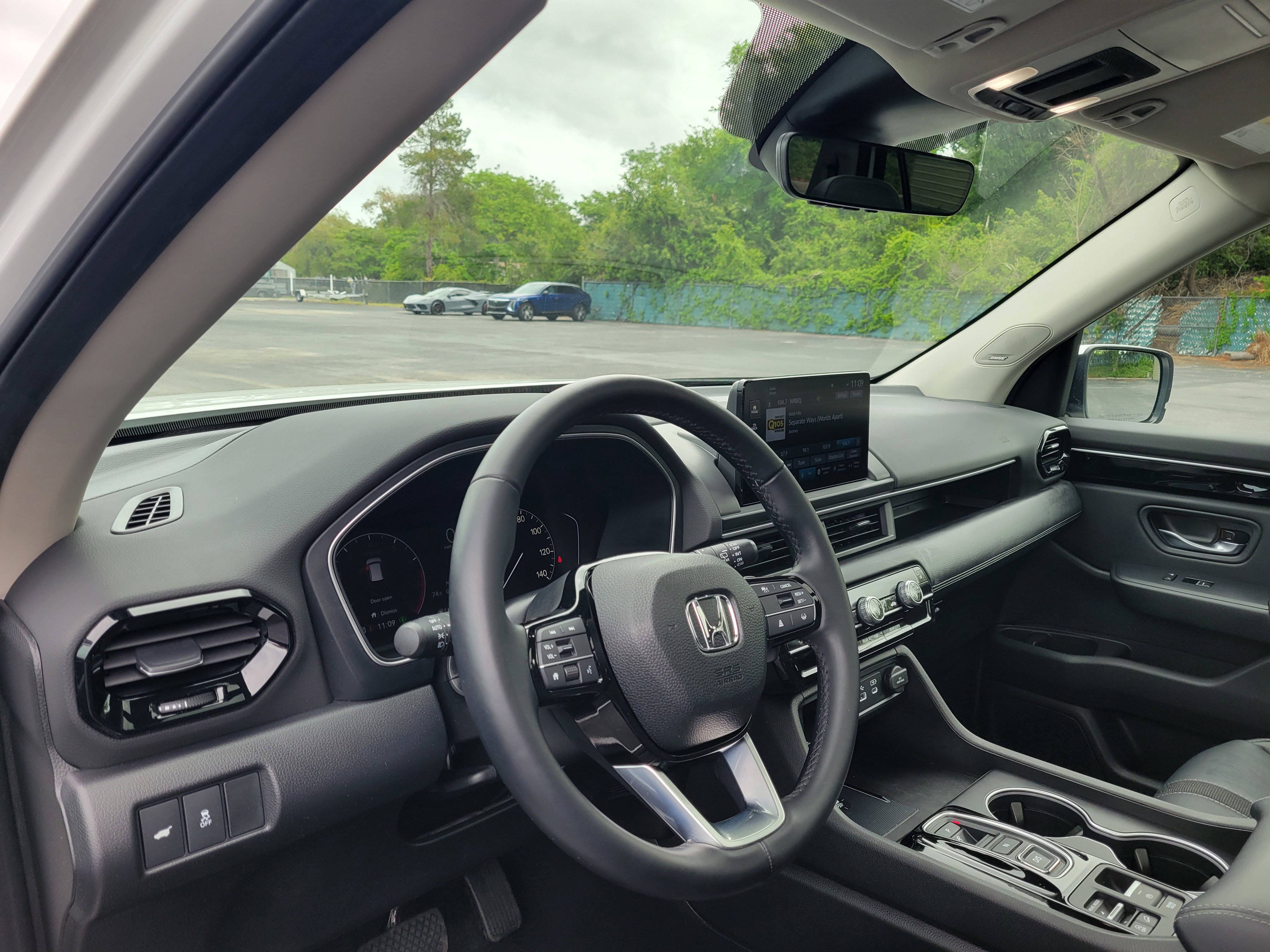 Used 2024 Honda Pilot Touring image 32