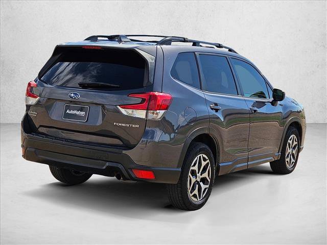 Used 2020 Subaru Forester Premium image 5
