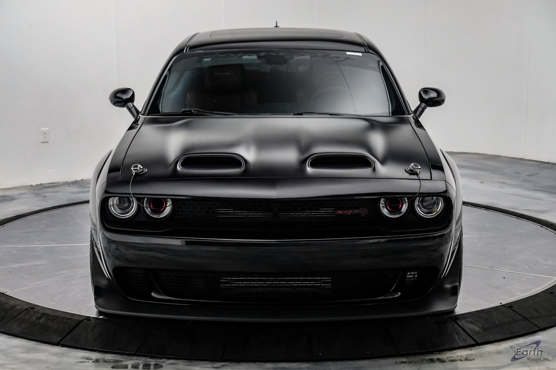 Used 2022 Dodge Challenger SRT Hellcat RWD image 36