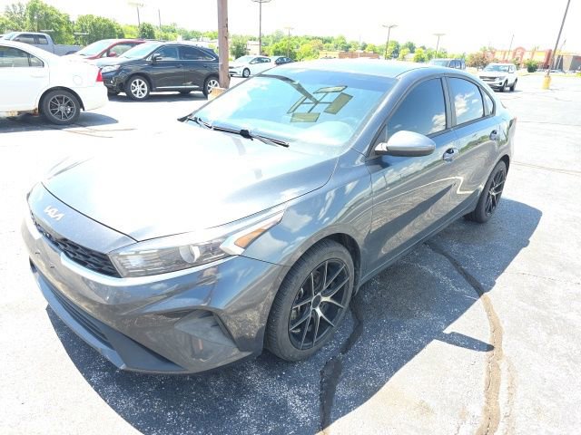Used 2023 Kia Forte LX FWD image 1