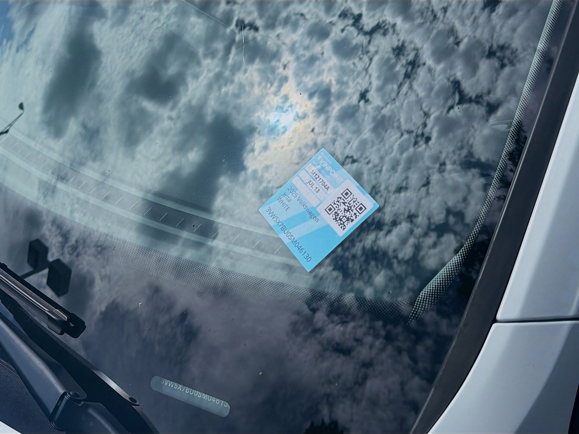 Certified 2025 Volkswagen Jetta S FWD image 36