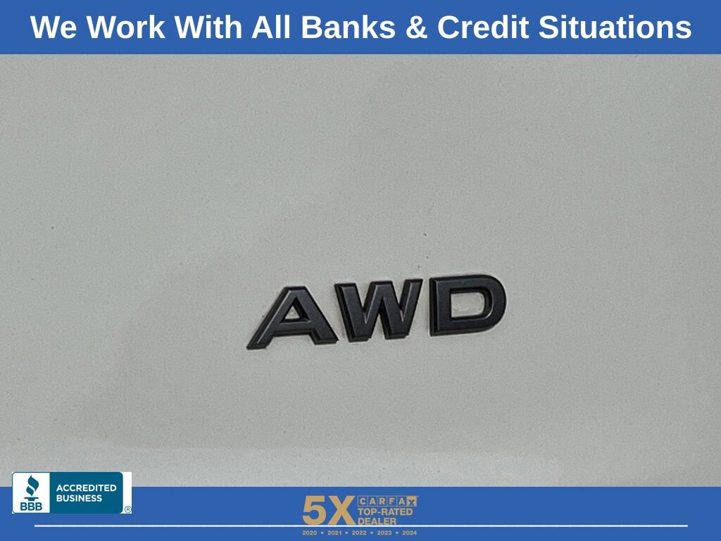 Used 2024 Nissan Rogue S image 23