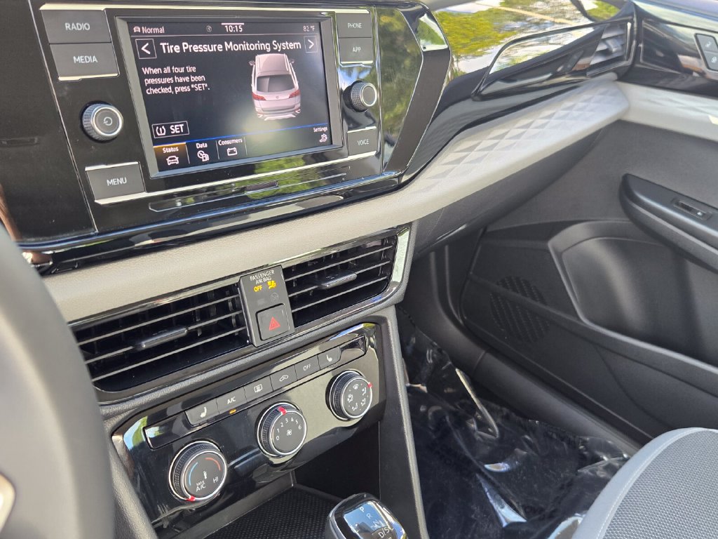 Certified 2024 Volkswagen Taos S AWD/4WD image 20