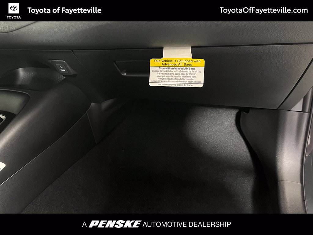 Used 2026 Toyota Corolla SE FWD image 22