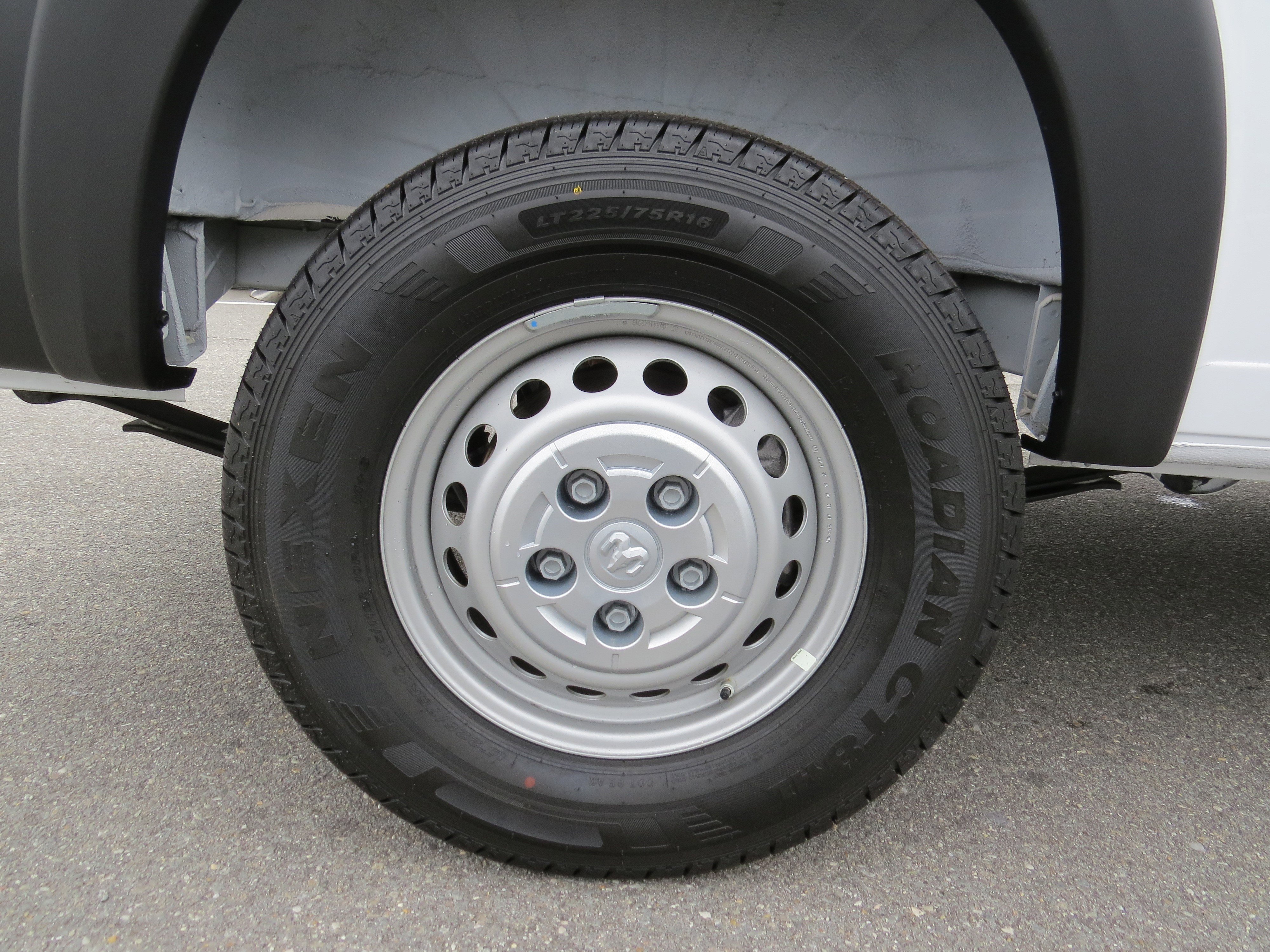 New 2026 RAM ProMaster 1500 w/ Convenience Group image 11