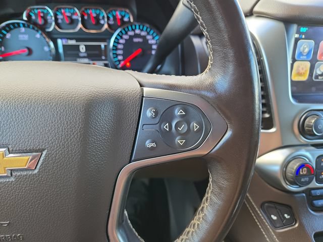 Used 2019 Chevrolet Suburban LT w/ Luxury Package AWD/4WD image 19