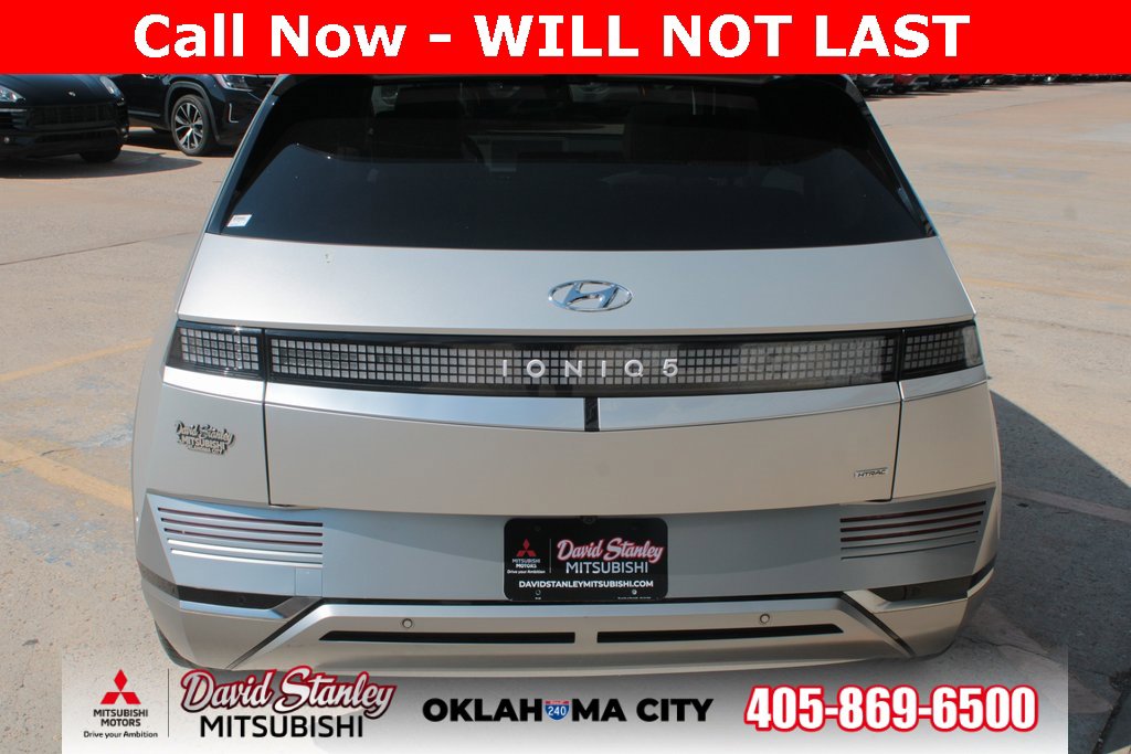 Used 2024 Hyundai Ioniq 5 Limited image 10