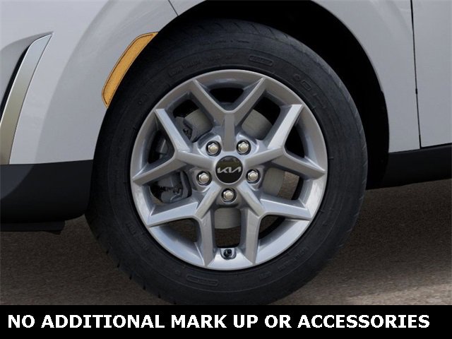 New 2025 Kia Soul LX image 9