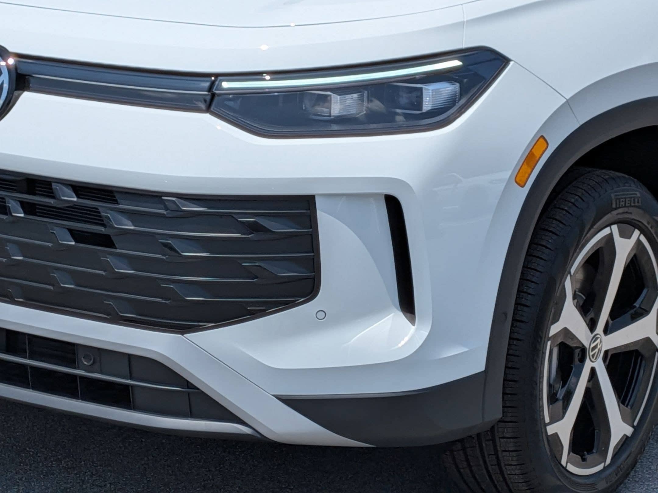 New 2026 Volkswagen Tiguan SE AWD/4WD image 9