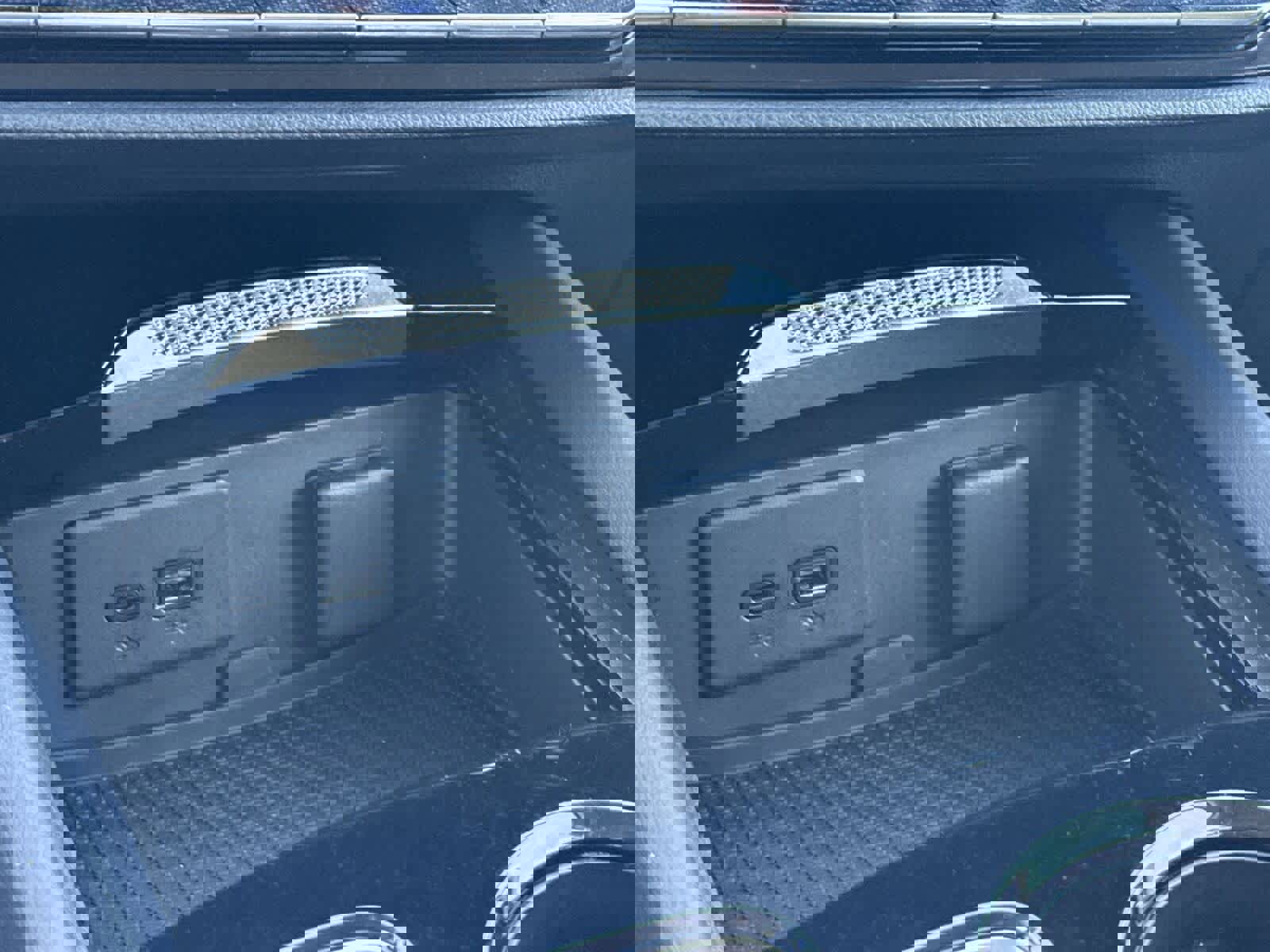 Used 2025 Buick Envision Sport Touring image 24