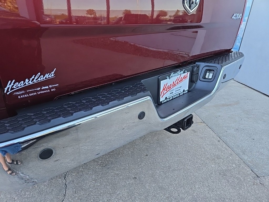 Used 2018 RAM 2500 Tradesman w/ Chrome Appearance Group image 22