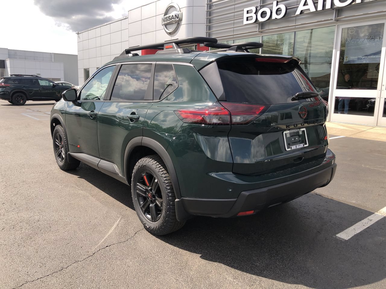 New 2026 Nissan Rogue SV AWD/4WD image 12