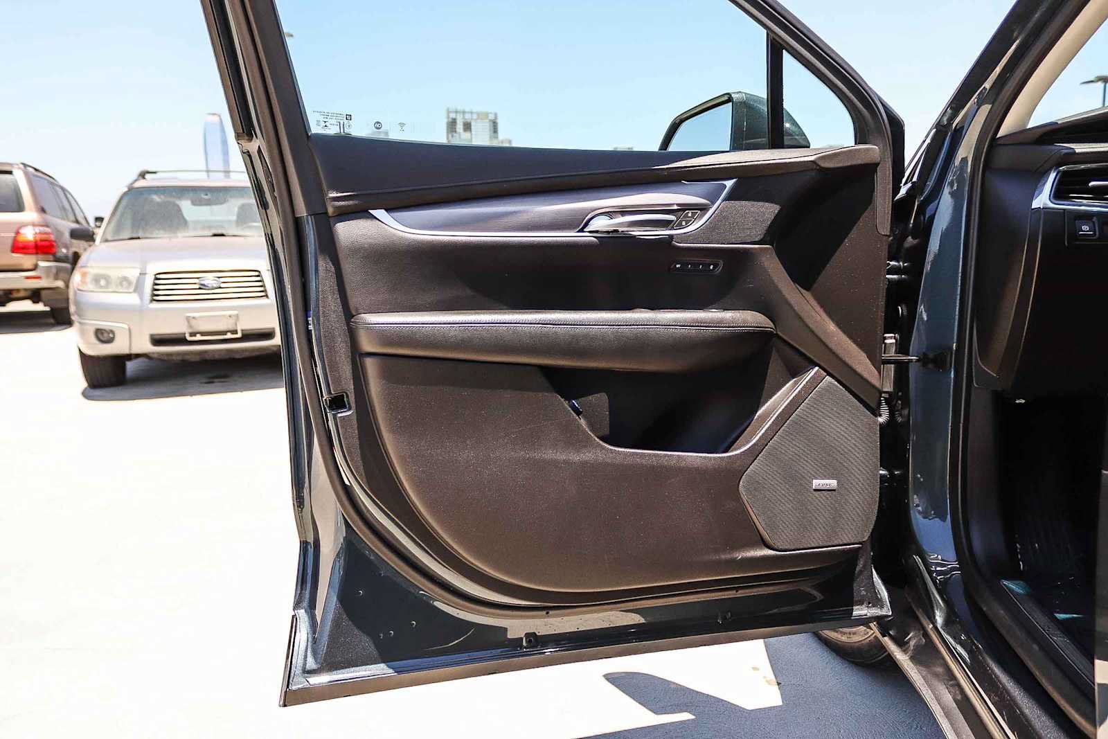 Used 2019 Cadillac XT5 Premium Luxury FWD image 21