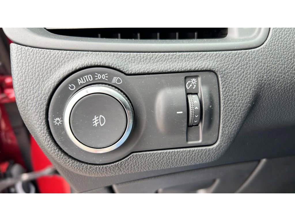 Certified 2018 Buick Envision Essence AWD/4WD image 23