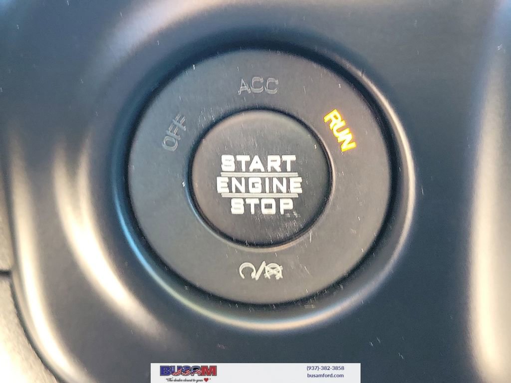 Used 2019 Jeep Wrangler Unlimited Sahara w/ Dual Top Group image 26