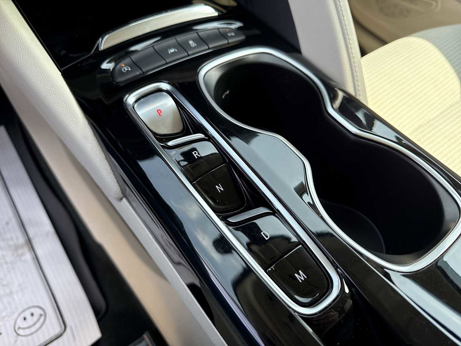 Certified 2021 Buick Envision Preferred FWD image 20