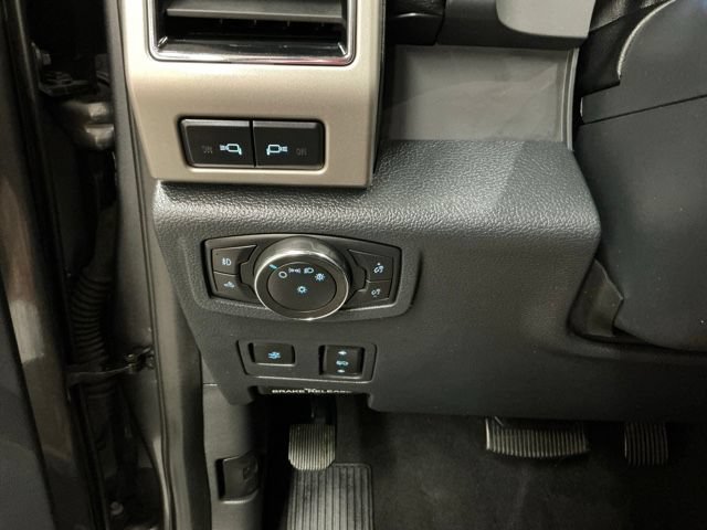 Used 2022 Ford F250 Lariat w/ Lariat Ultimate Package AWD/4WD image 23