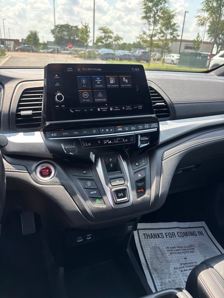 Used 2025 Honda Odyssey Sport-L image 27