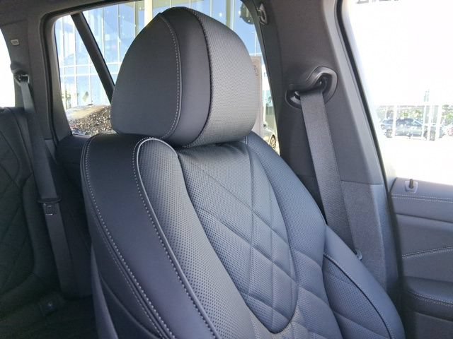 New 2026 BMW X5 xDrive40i w/ M Sport Package AWD/4WD image 18
