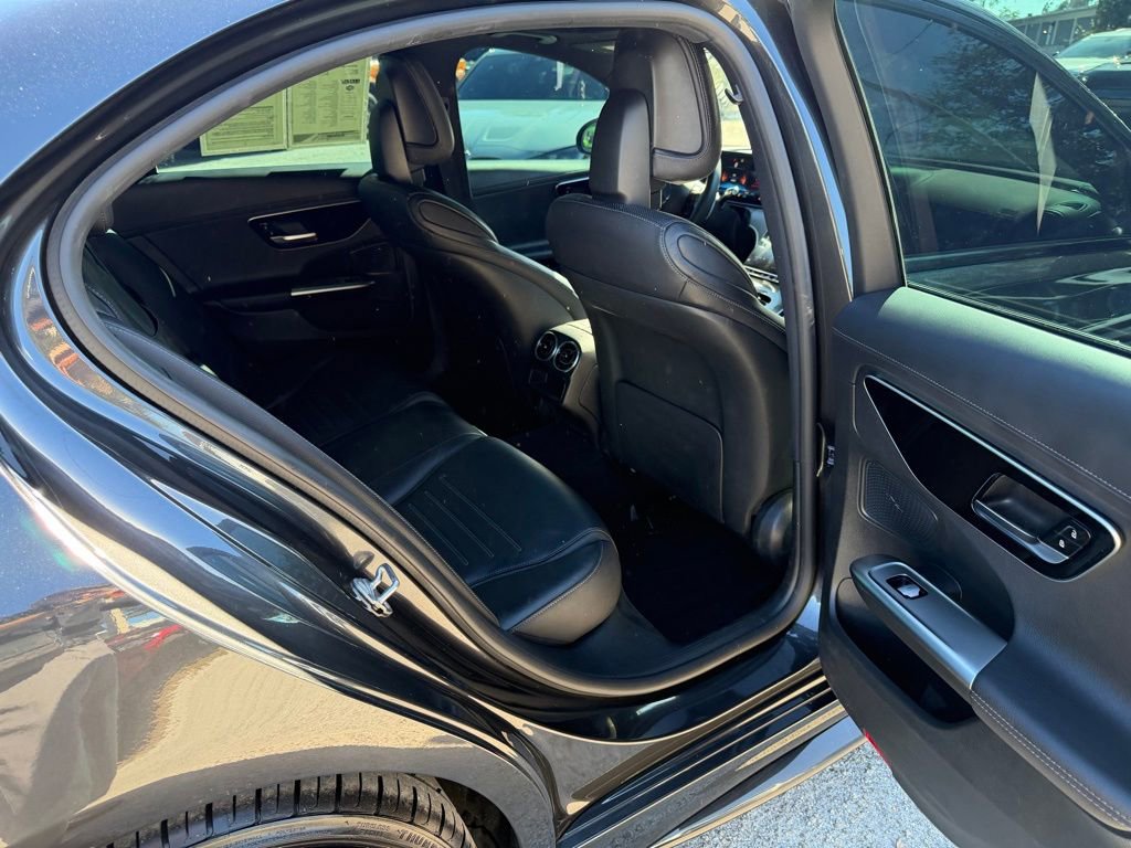 Used 2024 Mercedes-Benz C 43 AMG 4MATIC Sedan image 31
