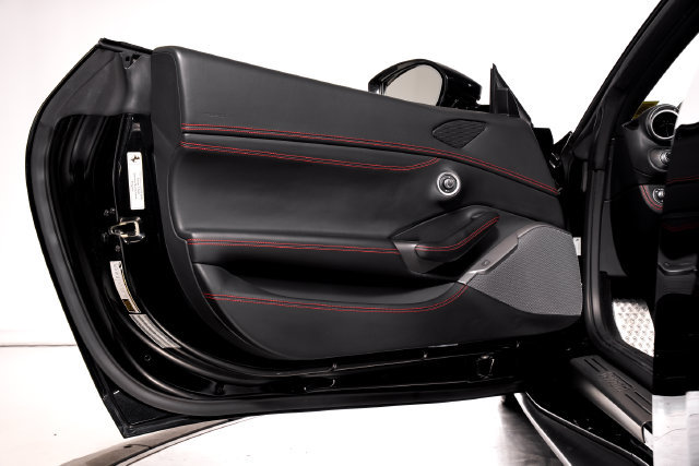 Certified 2020 Ferrari Portofino RWD image 61
