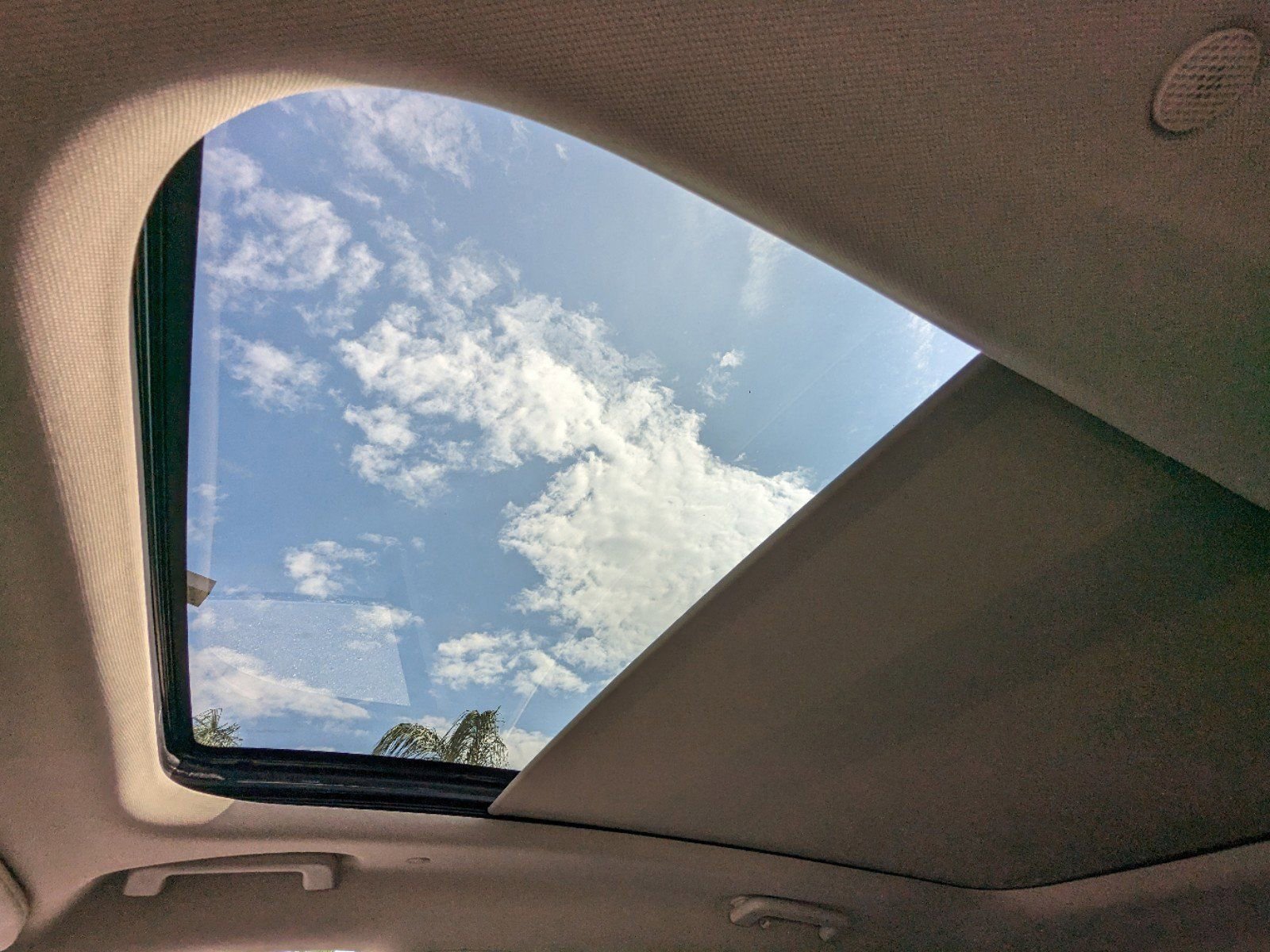 Certified 2023 Lincoln Nautilus Reserve w/ Equipment Group 201A image 23