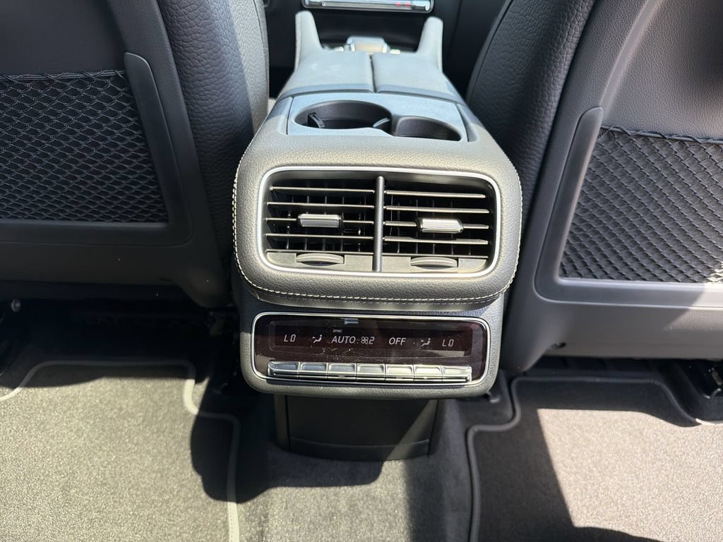 New 2026 Mercedes-Benz GLS 450 4MATIC image 23