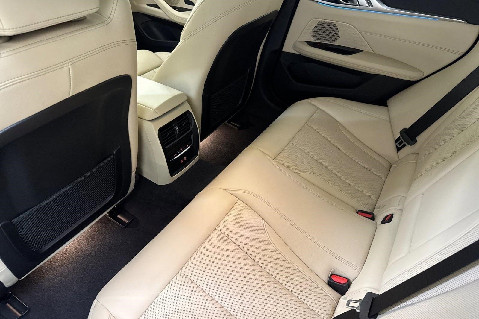 Used 2023 BMW i4 eDrive40 w/ M Sport Package RWD image 28