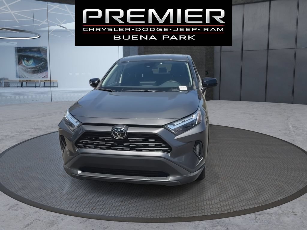 Used 2023 Toyota RAV4 LE FWD image 3