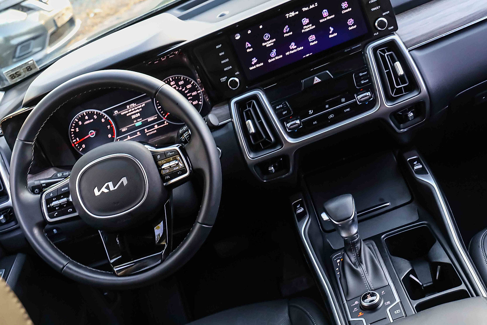 Certified 2023 Kia Sorento S AWD/4WD image 17