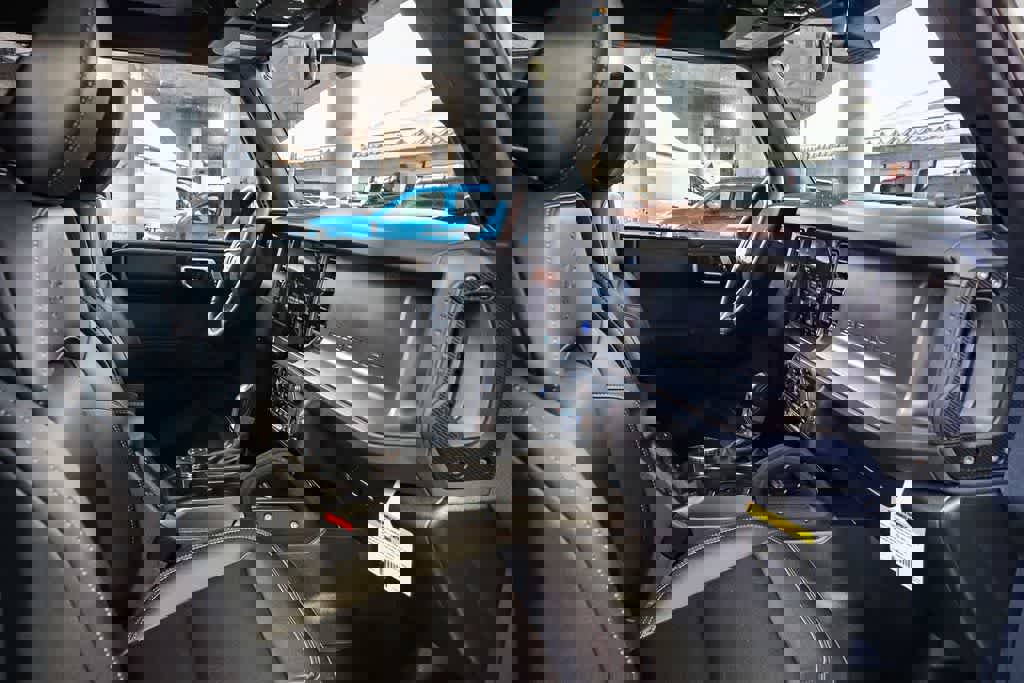 New 2025 Ford Bronco Badlands image 17