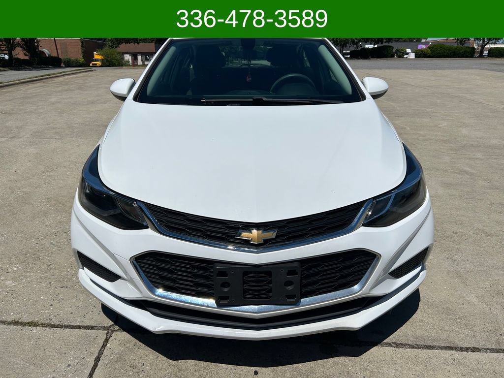 Used 2017 Chevrolet Cruze LT w/ Convenience Package FWD image 8