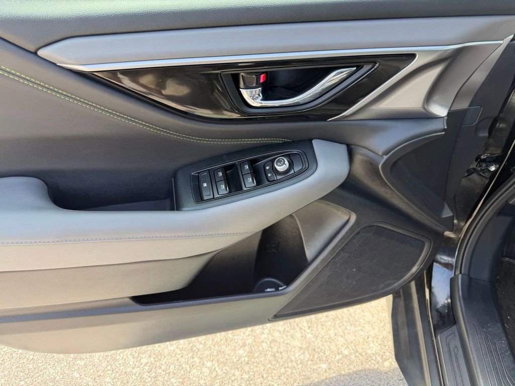 Used 2023 Subaru Outback Onyx Edition image 22