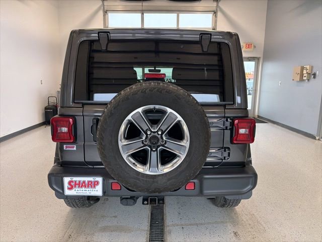 Used 2021 Jeep Wrangler Unlimited Sahara w/ Uconnect 4C Nav & Sound Group image 7