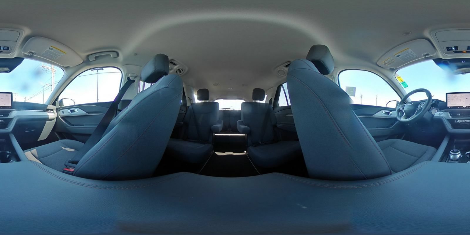 Used 2026 Ford Explorer Active AWD/4WD image 44