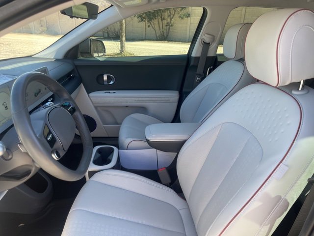 Used 2024 Hyundai Ioniq 5 Limited image 11