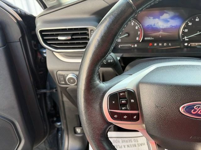 Used 2022 Ford Explorer XLT w/ Equipment Group 202A AWD/4WD image 17