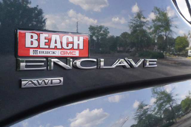 Used 2021 Buick Enclave Premium w/ Sun and Sites Package AWD/4WD image 38