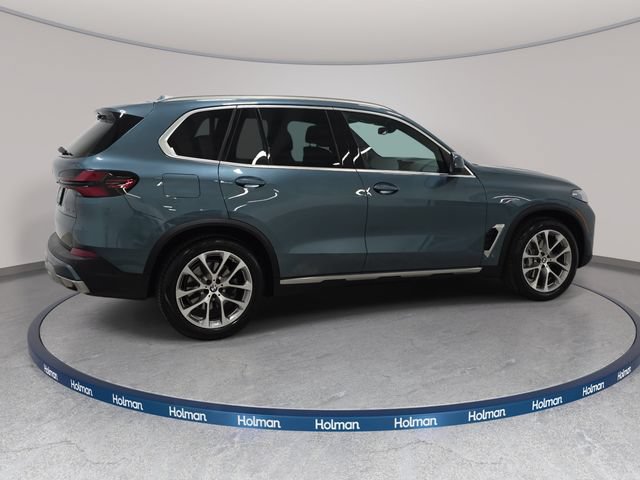 Used 2024 BMW X5 xDrive40i w/ Premium Package AWD/4WD image 5