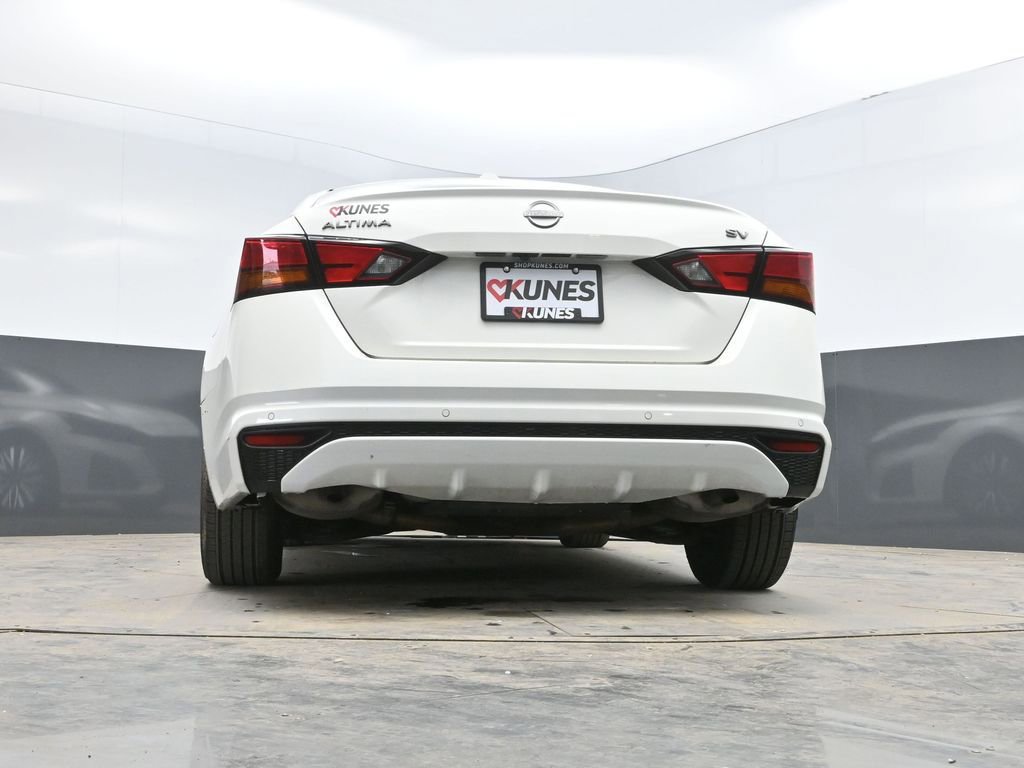Used 2024 Nissan Altima 2.5 SV image 31