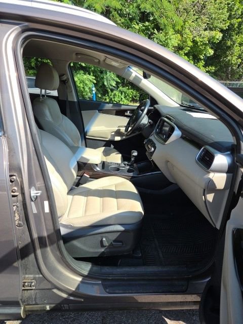 Used 2019 Kia Sorento EX FWD image 3