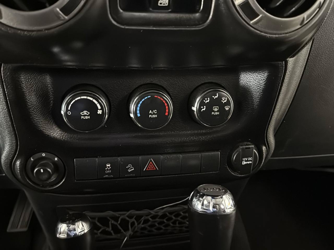 Used 2016 Jeep Wrangler Unlimited Sport w/ Quick Order Package 24S AWD/4WD image 20