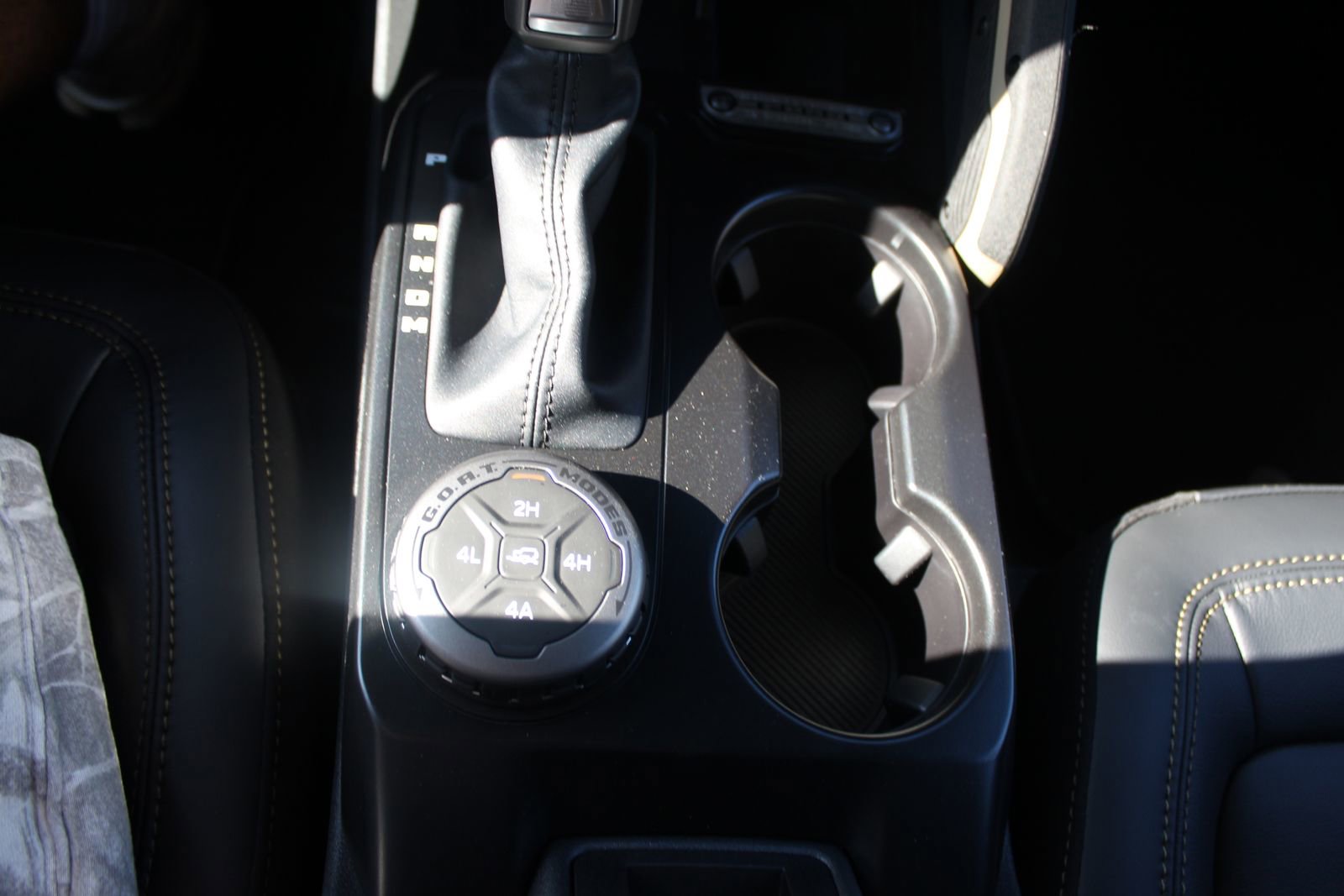 New 2025 Ford Bronco Badlands image 25