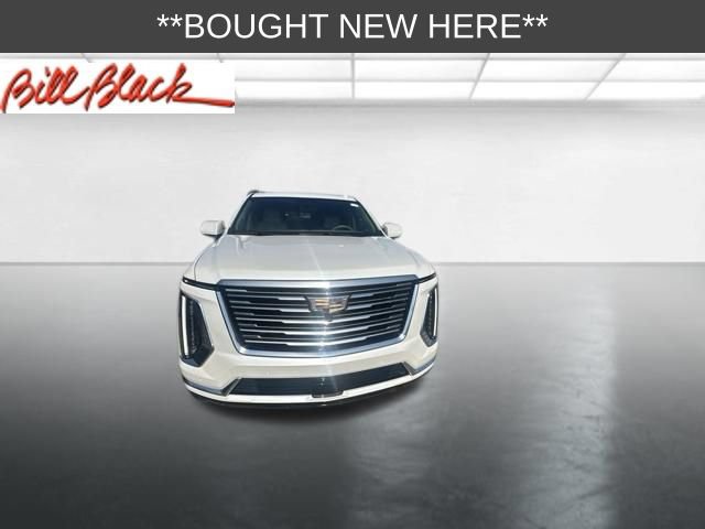 Used 2025 Cadillac Escalade ESV Premium Luxury Platinum AWD/4WD image 3