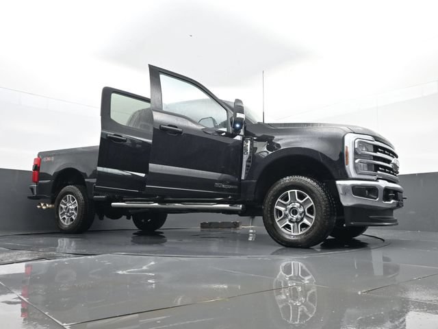 Used 2024 Ford F250 Lariat AWD/4WD image 32