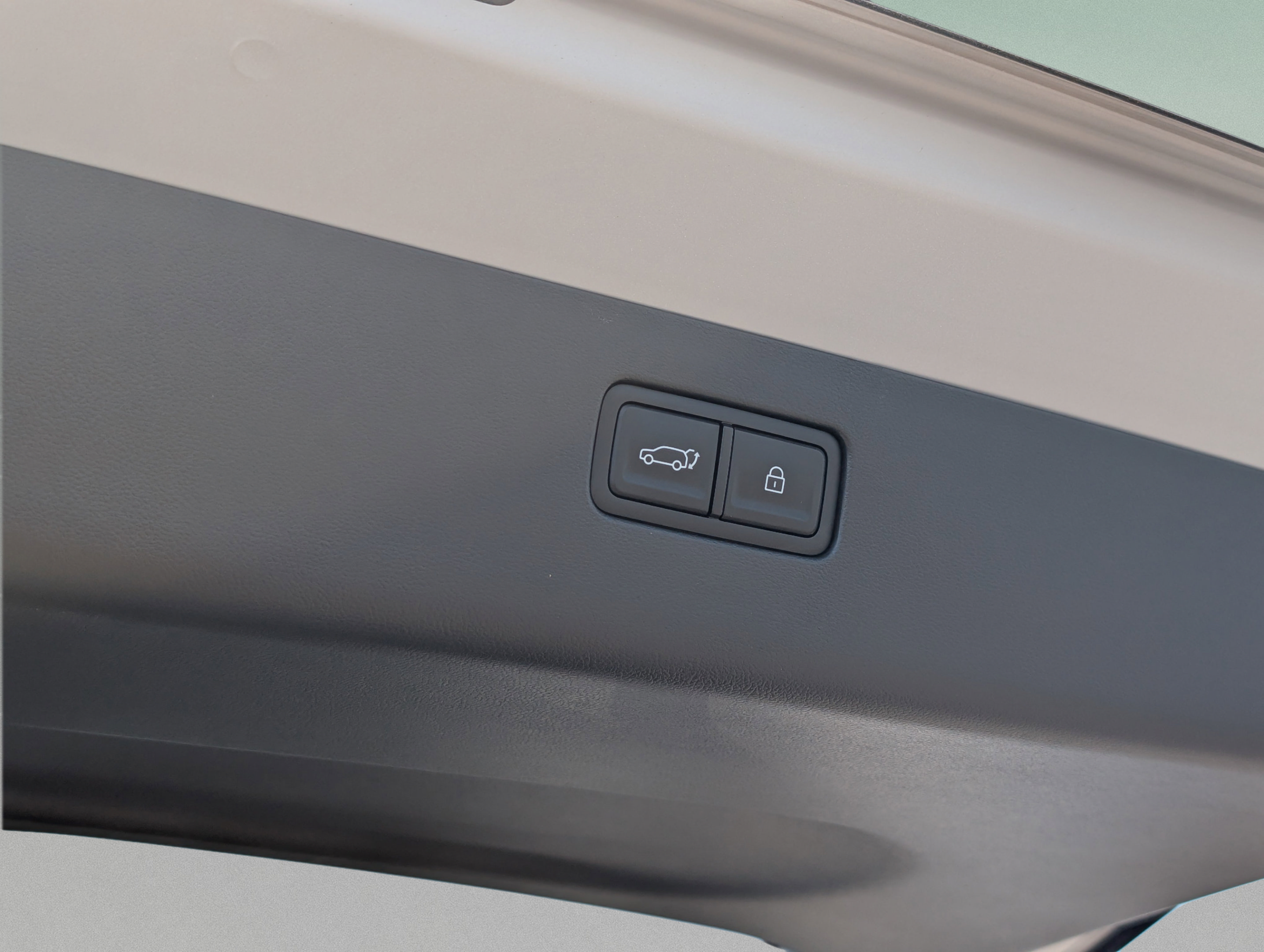 New 2026 Hyundai Ioniq 9 SEL AWD/4WD image 17