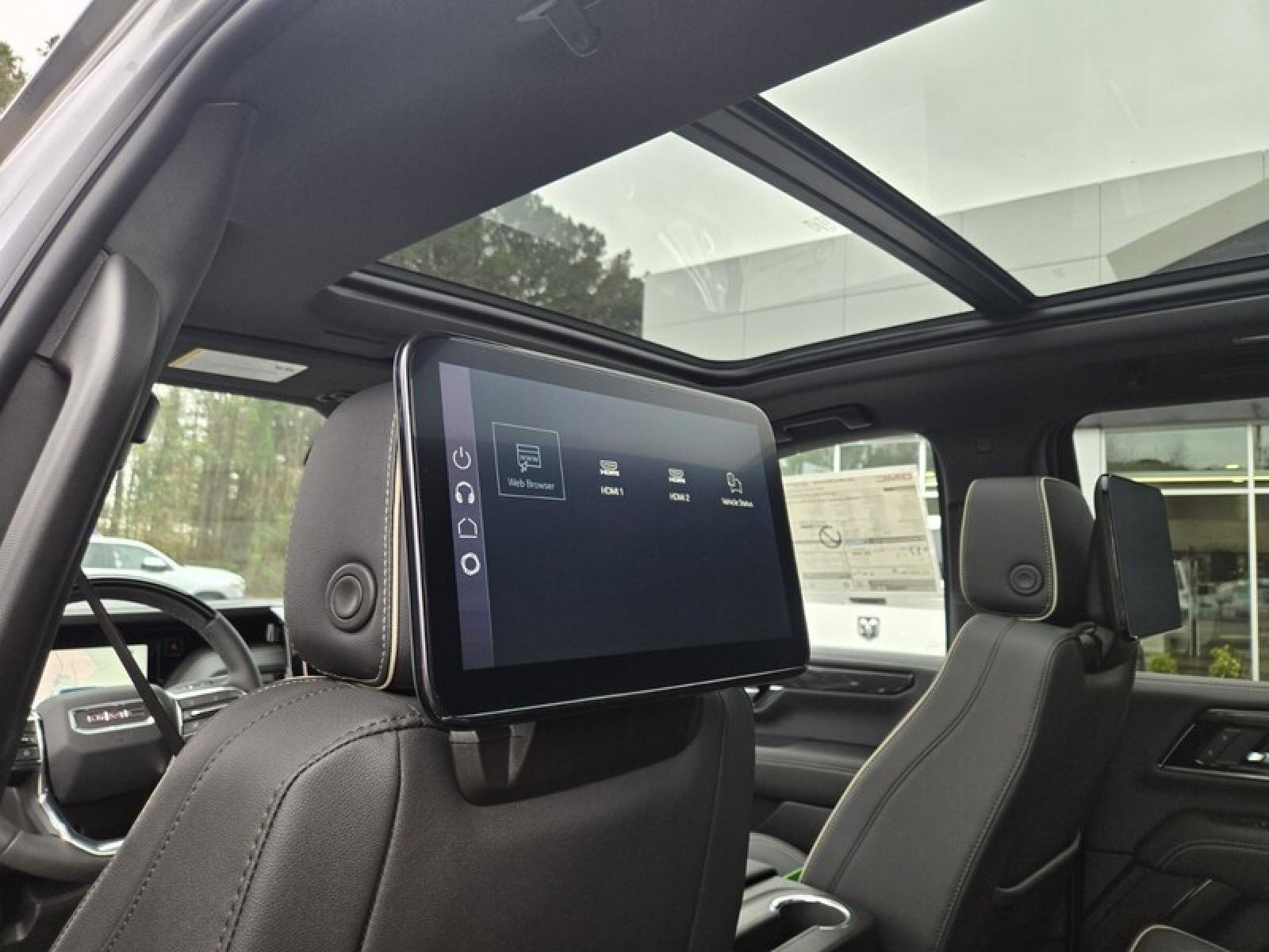 New 2026 GMC Yukon XL Elevation w/ Elevation Premium Package image 31